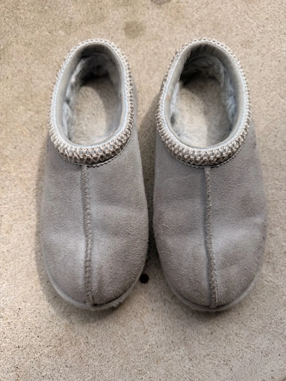 UGG kids Light Gray Suede Slip-On Slippers with Shearling Lining